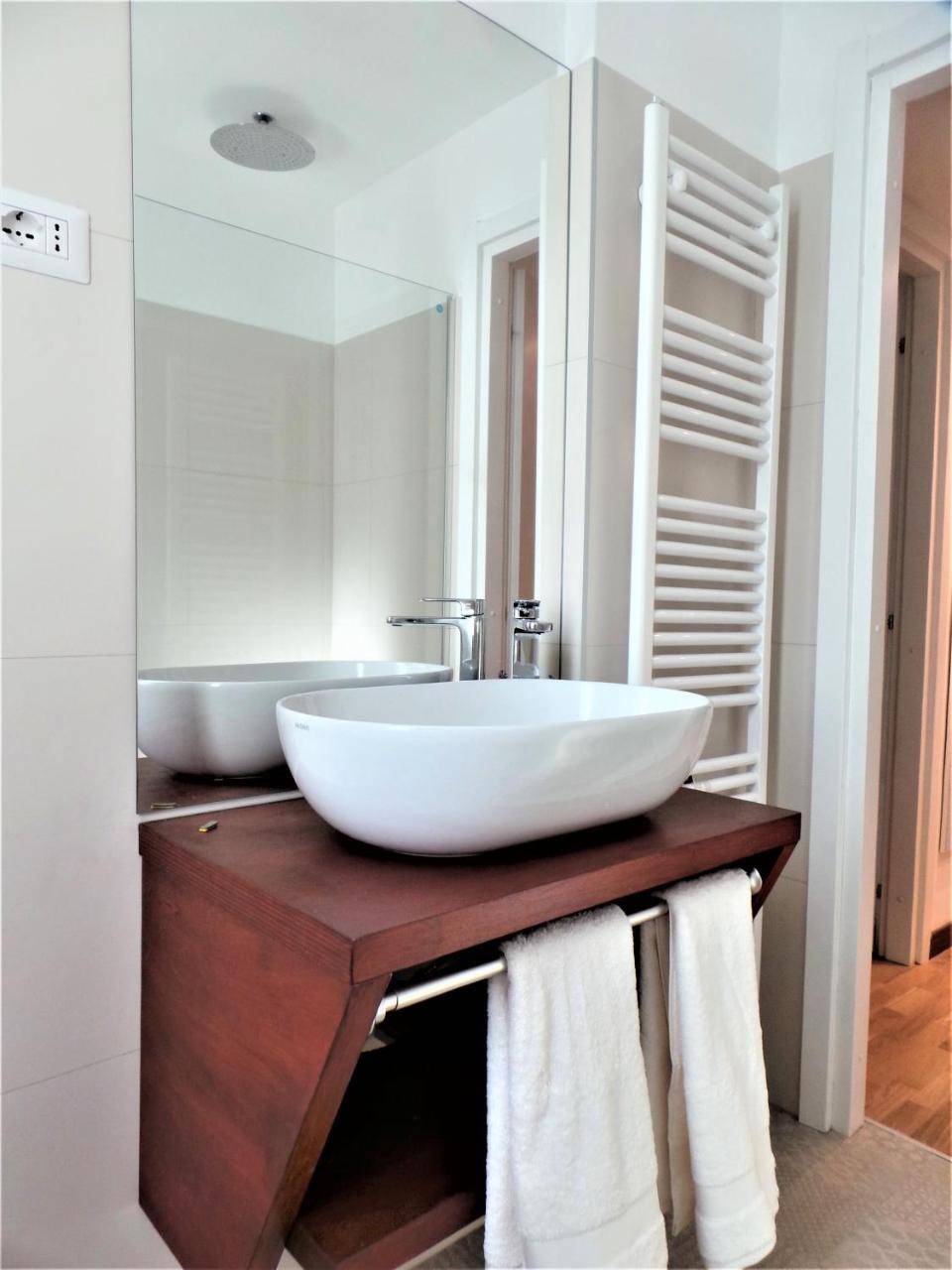 Meta Italy Da Alessandro Apartment Milano Ngoại thất bức ảnh